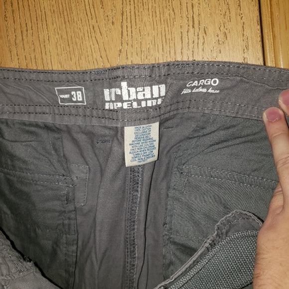 Urban Pipeline Cargo Shorts - Picture 5 of 5